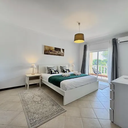 Villa Amazing With Private Pool By Homing