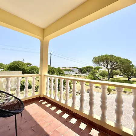 Amazing With Private Pool By Homing Villa