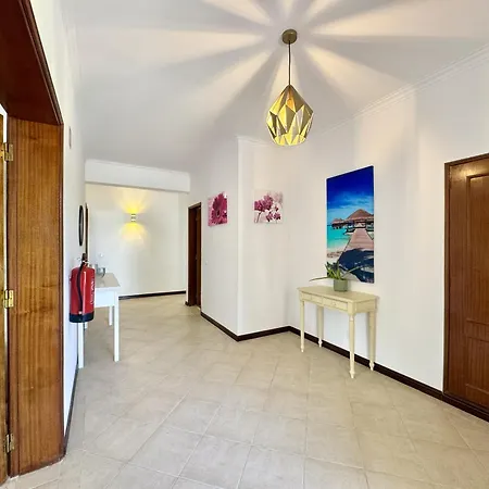 Amazing With Private Pool By Homing Quarteira