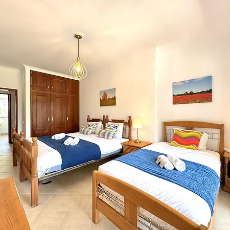 Amazing With Private Pool By Homing * Quarteira